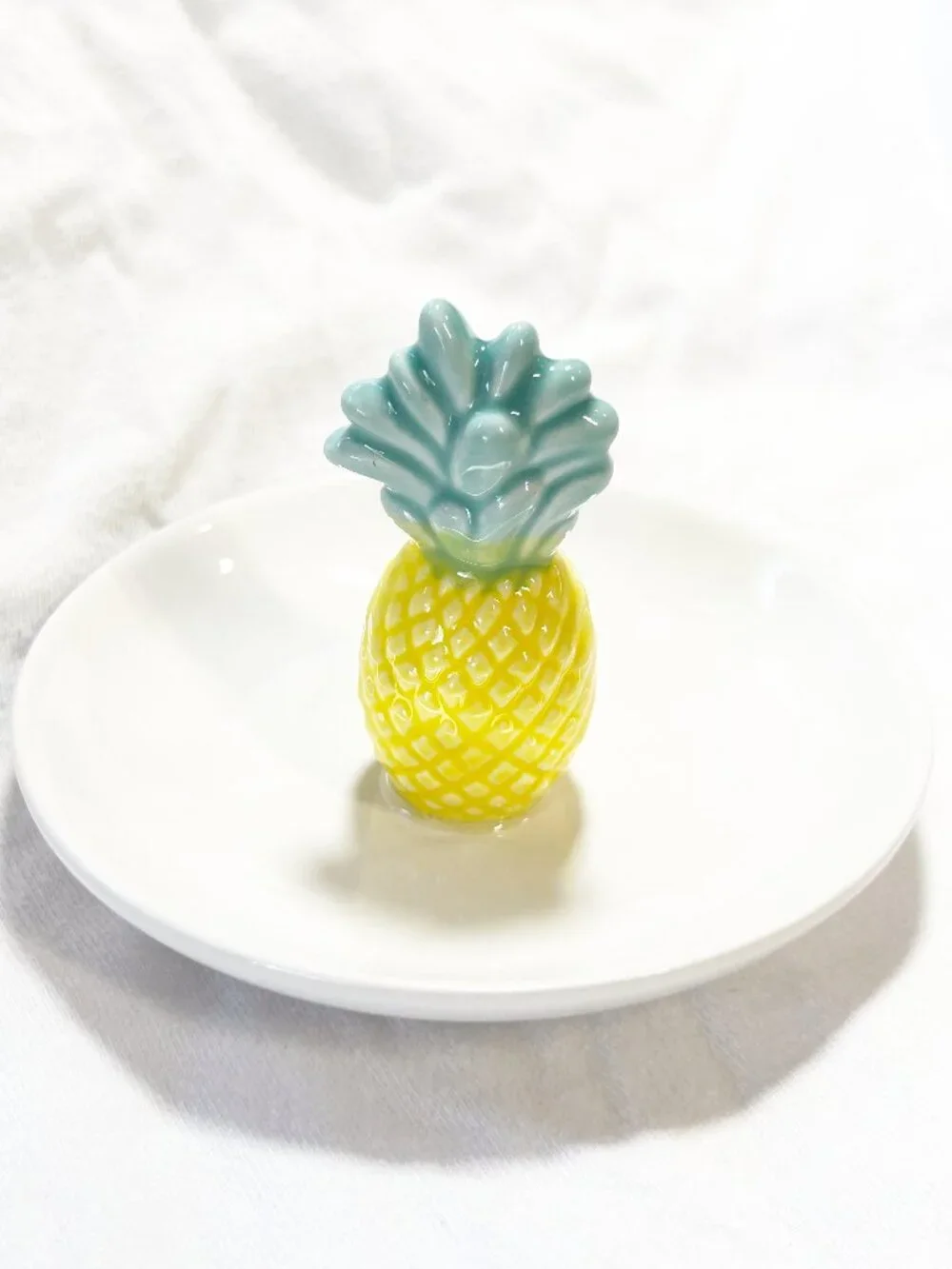 🍃 EUC🍃 Pineapple Trinket Tray Jewelry Holder Small Trinket Dish